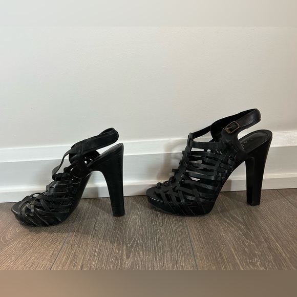 Women’s strappy leather high block heel Ralph Lauren sandals - Picture 6 of 11